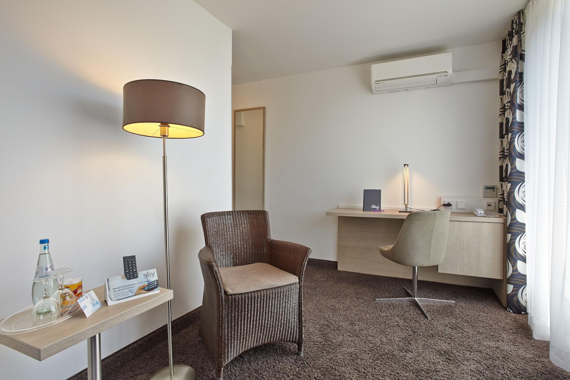 Demas Monaco di Baviera