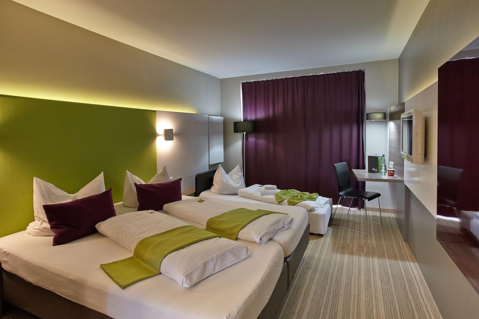 Demas Hotel